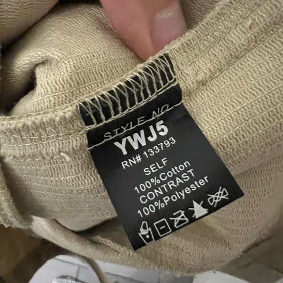 Pol “Barn Jacket” -Beige Corduroy with Brown Collar - Picture 4 of 4